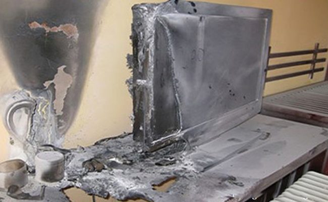 Tivi Sony Bị Sét Đánh Có Sửa Được Không? Giải Đáp & Hướng Xử Lý Hiệu Quả Tivi Sony Bị Sét Đánh Có Sửa Được Không? Giải Đáp & Hướng Xử Lý Hiệu Quả